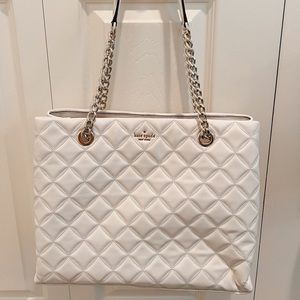 Beautiful Kate Spade shoulder bag with chain strap